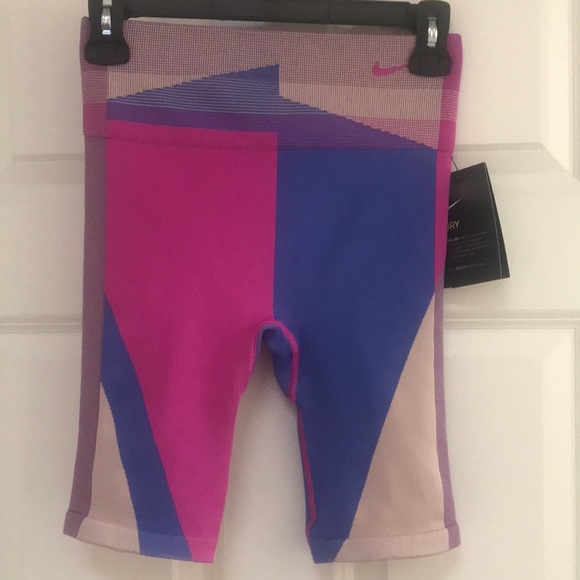 Nike Pants - Nike Athletic/Athleisure Compression Shorts, NWT!